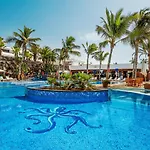 Volcano - Pool And Gym In Sport Center Fariones Included By Lanzarote Ferienhaus