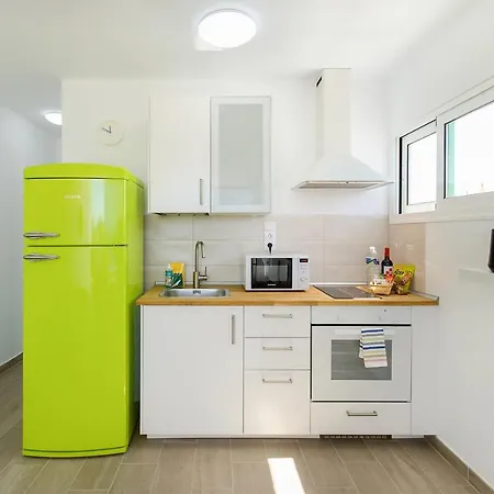 Ferienhaus Volcano - Pool And Gym In Sport Center Fariones Included By Lanzarote Puerto del Carmen (Lanzarote)