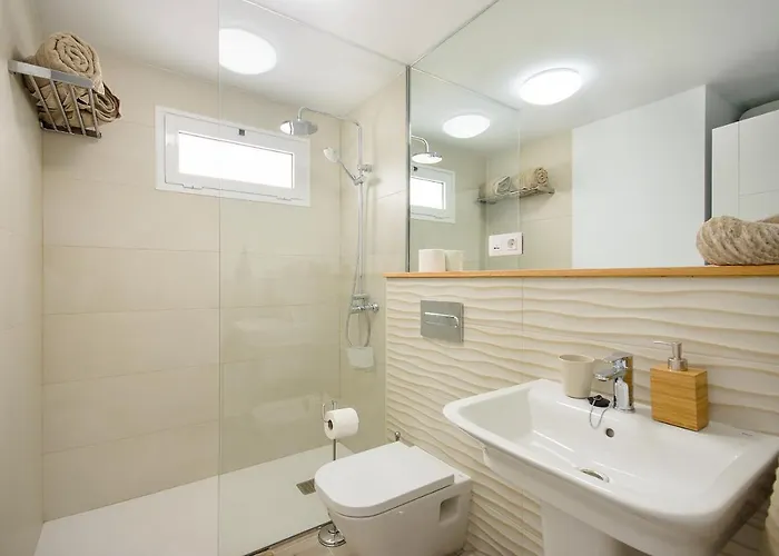 Volcano - Pool And Gym In Sport Center Fariones Included By Lanzarote *