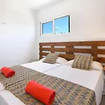 Volcano - Pool And Gym In Sport Center Fariones Included By Lanzarote * Puerto del Carmen (Lanzarote)