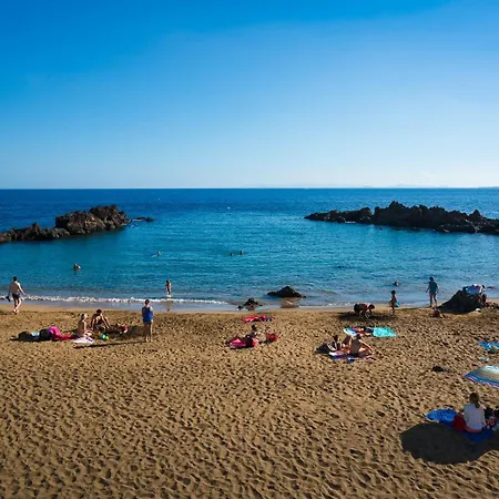 Dom wakacyjny Volcano - Pool And Gym In Sport Center Fariones Included By Lanzarote Puerto del Carmen (Lanzarote)