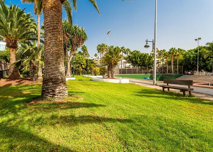 Volcano - Pool And Gym In Sport Center Fariones Included By Lanzarote * Puerto del Carmen (Lanzarote)